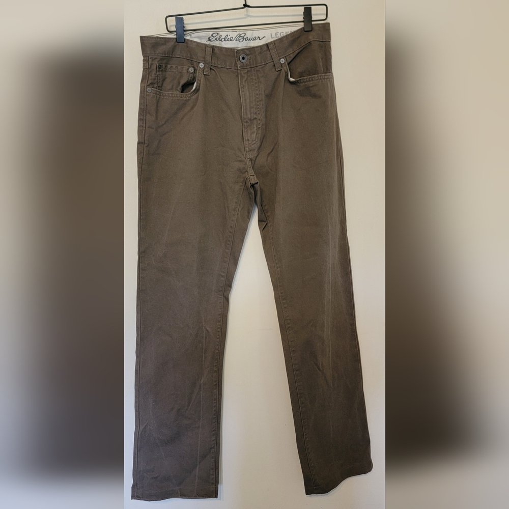 Eddie Bauer Chinos 33x34